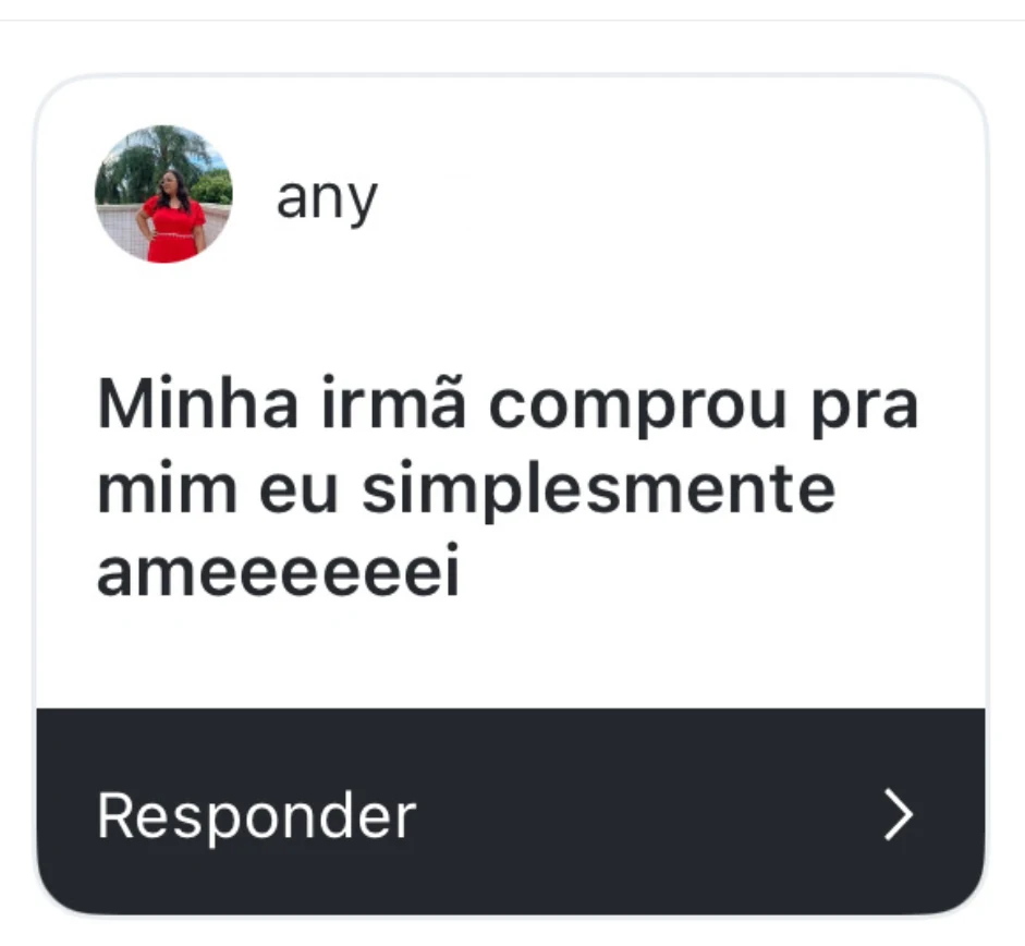 Mensagem de estudante satisfeita com o material